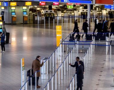 German Domestic Air Travel Plummeted by 50% Compared to 2019, Study Reveals