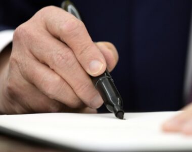 Trump Signs Executive Order on Bias-Free AI Development