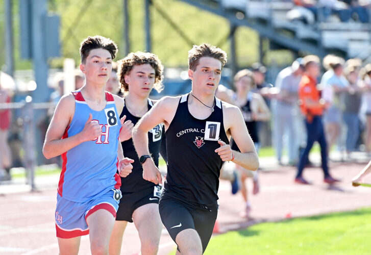 JV's McCrum Shines at Bellwood Meet News Sports Jobs