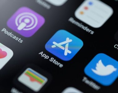 Apple Working to Restore App Store Payment Cuts