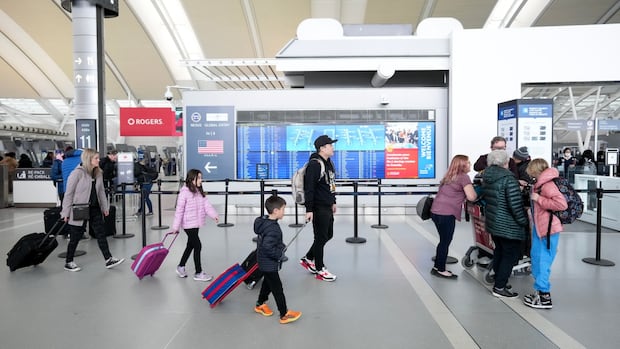 Canadian Resident Return Trips from US Drop in April According to StatsCan Data