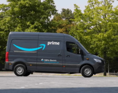 Amazon Expands Same Day and Next Day Delivery Services