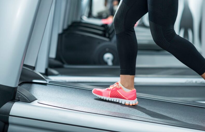 Incline Walking Burns 7% More Fat Than Running Scientists Confirm