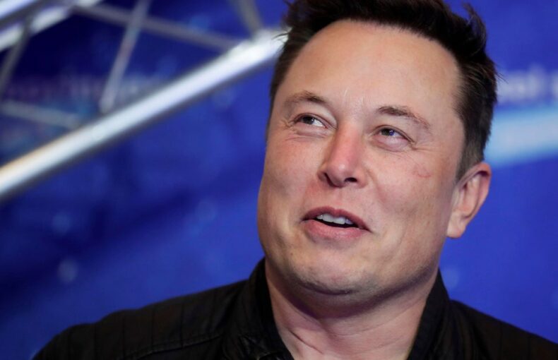 Musk Threatens to Sue Apple for Not Listing X or Grok Among Top Recommended Apps