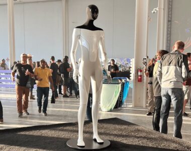 Tesla Optimus AI Lead Departs Amid Confusion