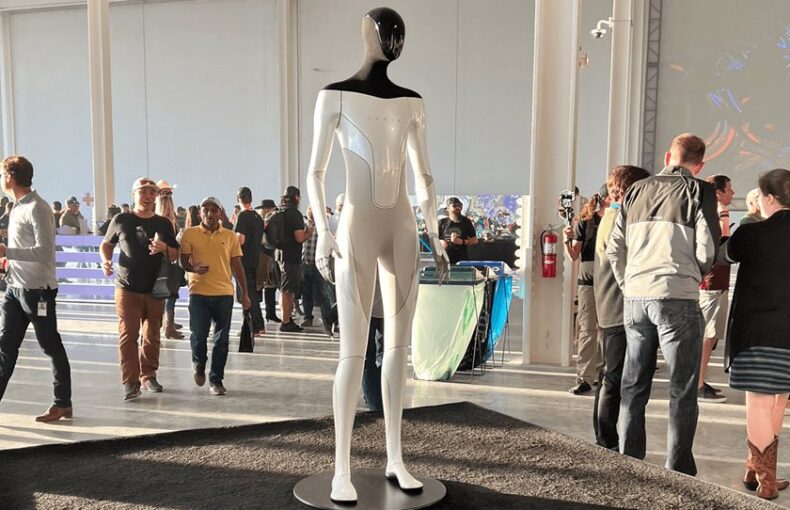 Tesla Optimus AI Lead Departs Amid Confusion