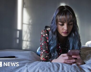 Youth Turning to Artificial Intelligence Therapist Bots
