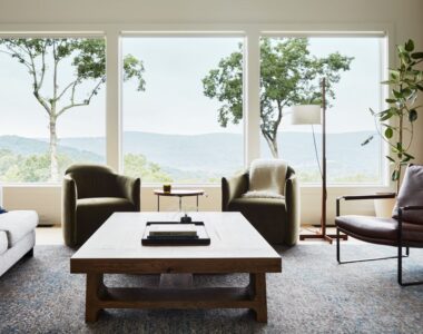 Minimalist Living Room Ideas for a Simply Chic Home
