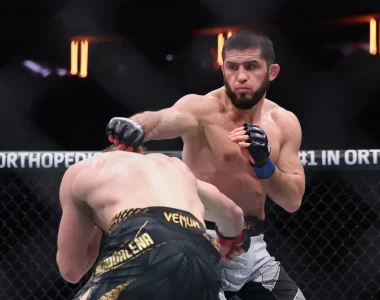 Makhachev Wins Welterweight Title Redrawing UFC Map in Masterful Mixed Martial Arts Performance