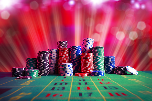 Sweepstakes Casino vs Real Casino Bonuses: Playthrough Requirements Comparison