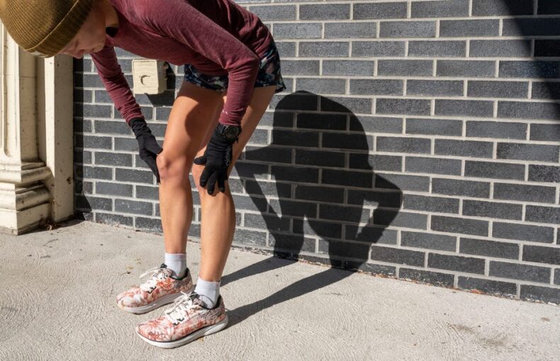 Protecting Your Knees from Damage While Running in Shorts During Winter