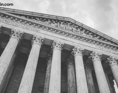 Bitcoin Surges Toward $92K After Supreme Court Tariff Ruling Deferred