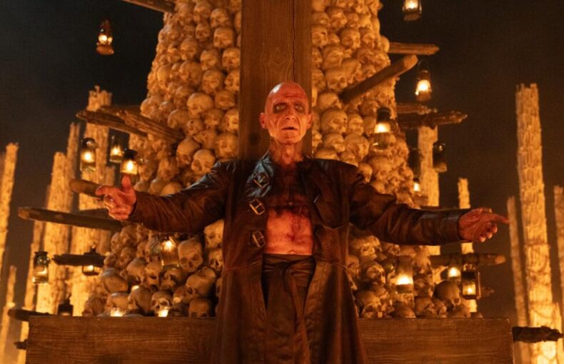 Ralph Fiennes Stars in Gory Romp 28 Years Later: The Bone Temple Review